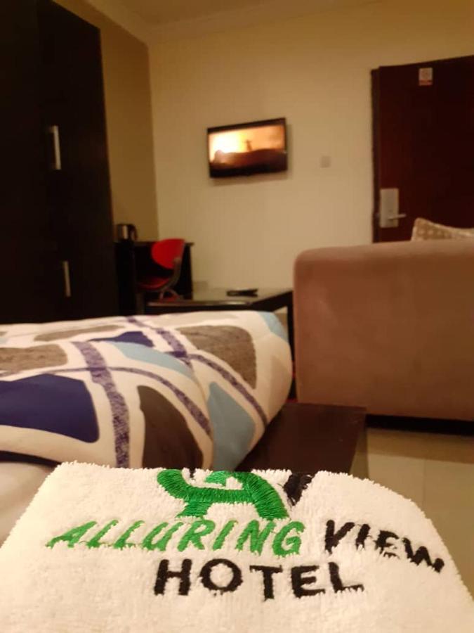 Alluring View Hotel - Toyin Sreet Ikeja Exteriör bild